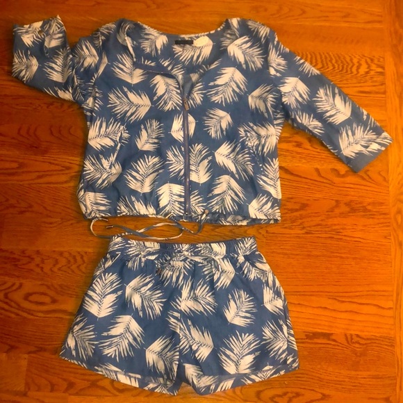 NWT chambray 2 piece set - Picture 3 of 8